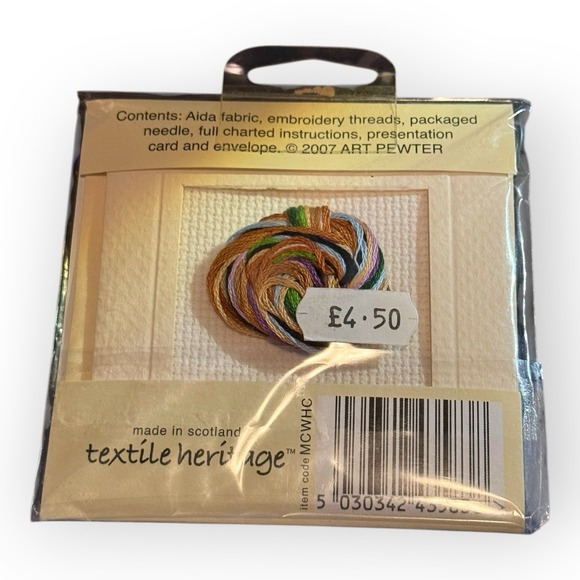 Textile Heritage Wee Hieland Coo Cow Cross Stitch Card Kit Scotland 2007 NOS - Picture 3 of 3